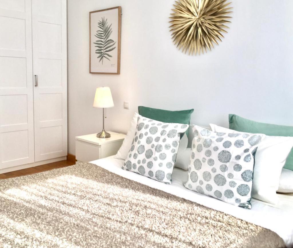 Ferienwohnung Apartamento 1 Centrico Garaje Wi-Fi Para Trabajar Castro Urdiales Exterior foto